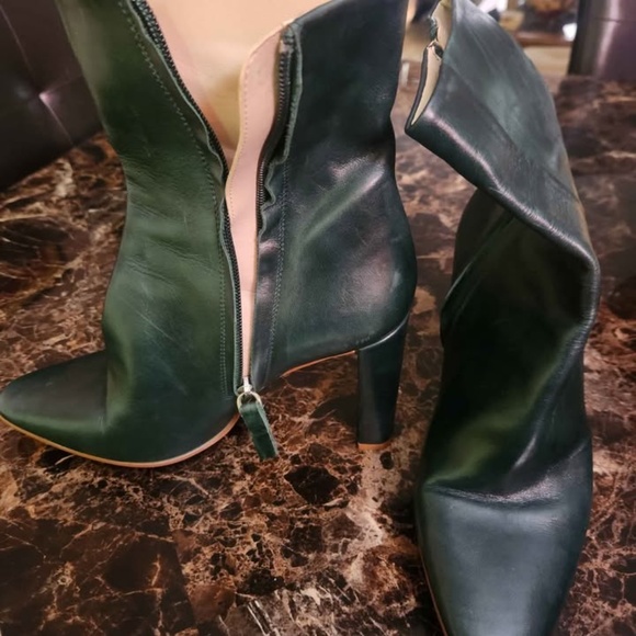 Beautiful REAL LEATHER, green boots by ZARA COLLECTION, made in Spain - Picture 3 of 4